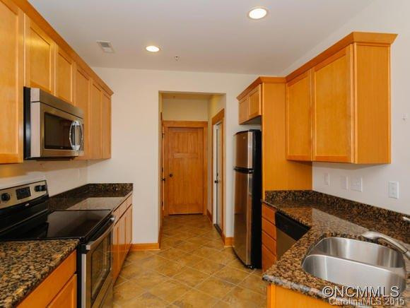 8 Roselyn Way - Photo 6