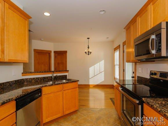 8 Roselyn Way - Photo 7