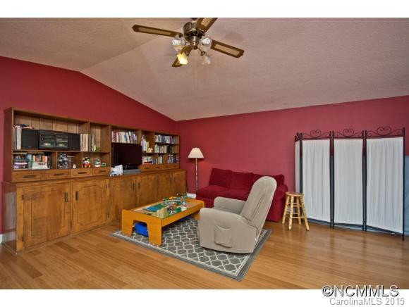 1343 Mackey Creek Road - Photo 15