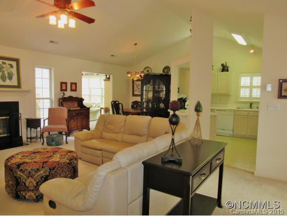 274 STONEHOLLOW ROAD - Photo 4