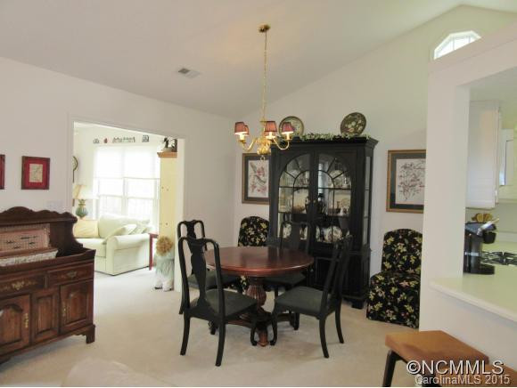 274 STONEHOLLOW ROAD - Photo 7