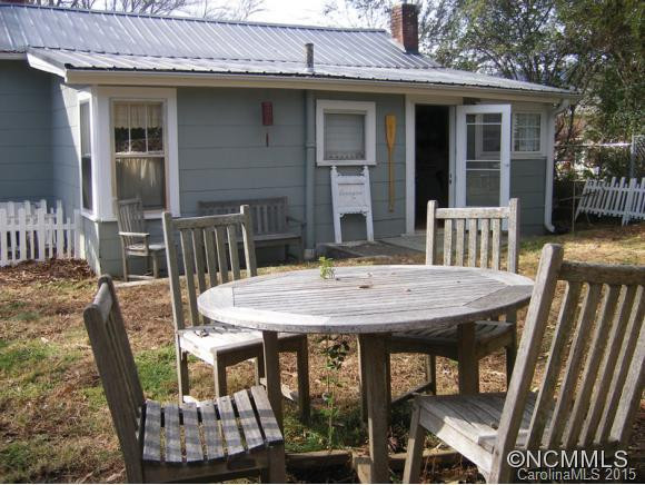 21 Maple Street - Photo 13