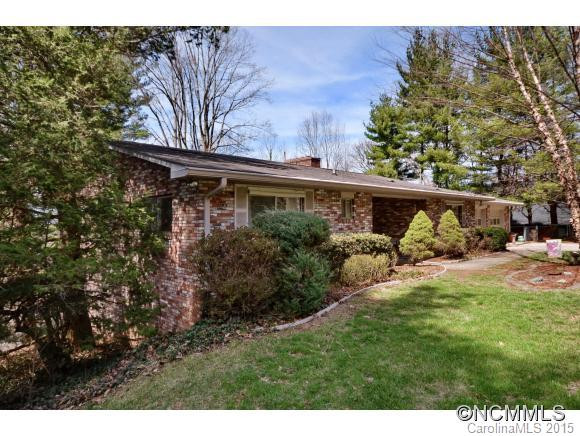 16 Mayflower Dr. - Photo 2
