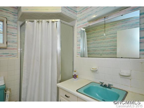 16 Mayflower Dr. - Photo 13