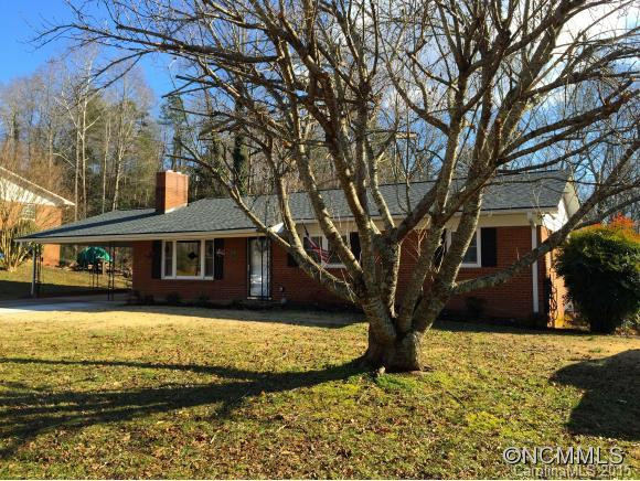 42 Oak Circle