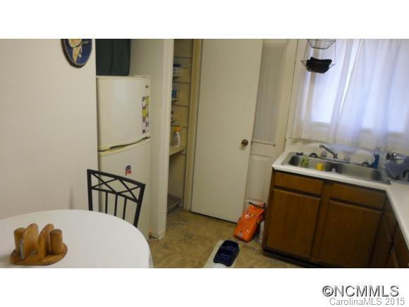 605 Poplar Lane - Photo 6