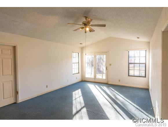 56 Beech Glen Drive - Photo 4