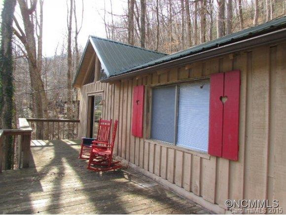 182 Mountain Farm Road - Photo 5