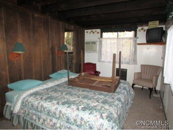 182 Mountain Farm Road - Photo 9