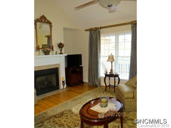 145 Memphis Way - Photo 11