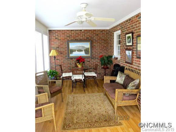 145 Memphis Way - Photo 8