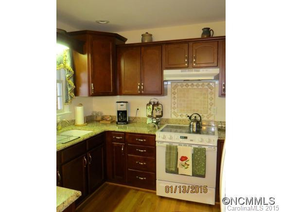 145 Memphis Way - Photo 10