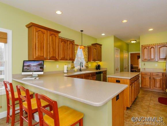 186 Nathan Court - Photo 4