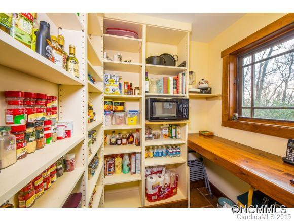187 Unvquolad Court - Photo 14