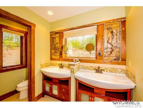 187 Unvquolad Court - Photo 17