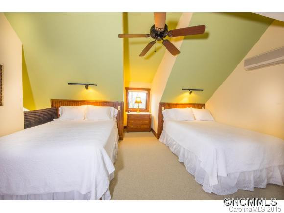 187 Unvquolad Court - Photo 18