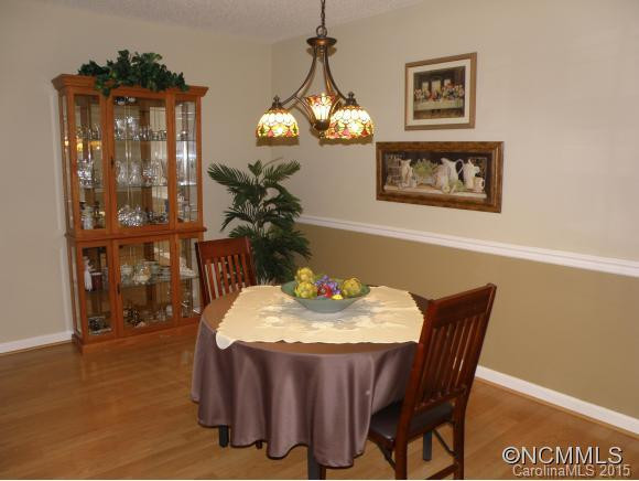 602 Woodlea Court - Photo 10