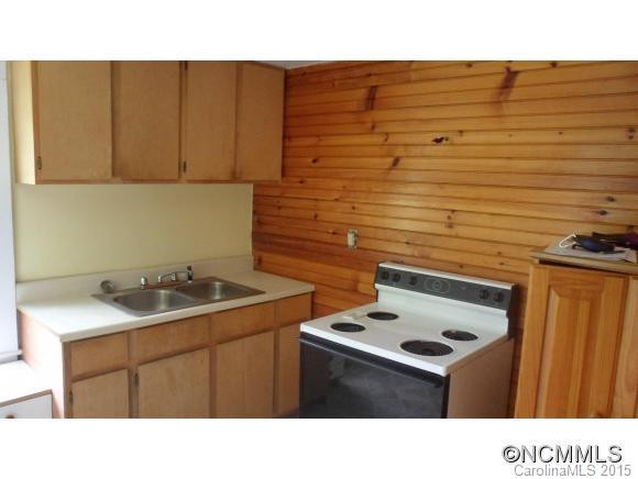 108 Academy Street - Photo 12