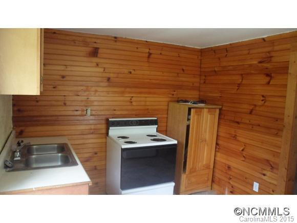 108 Academy Street - Photo 13