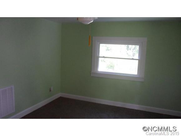 108 Academy Street - Photo 16