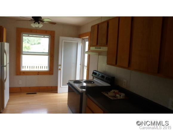 108 Academy Street - Photo 6