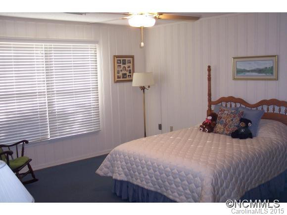 6 Bradford Circle - Photo 8