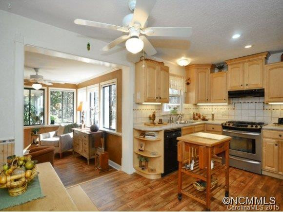 1604 SHERMAN DRIVE - Photo 7