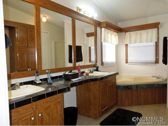 725 Robinson Creek Rd - Photo 11