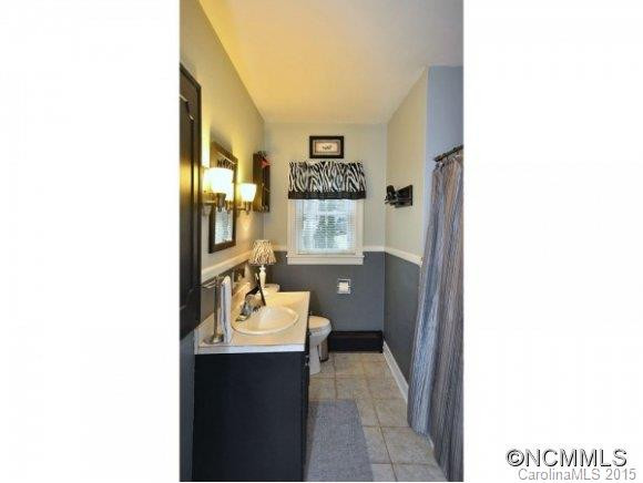 84 BLALOCK STREET - Photo 12