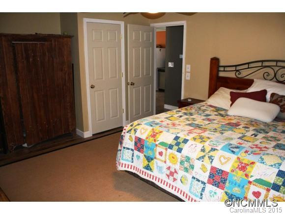 2947 Pearson's Falls Road - Photo 8