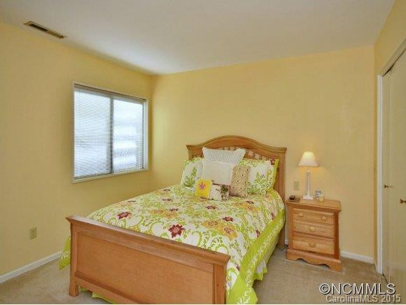 13 LAKEMOOR LANE - Photo 11