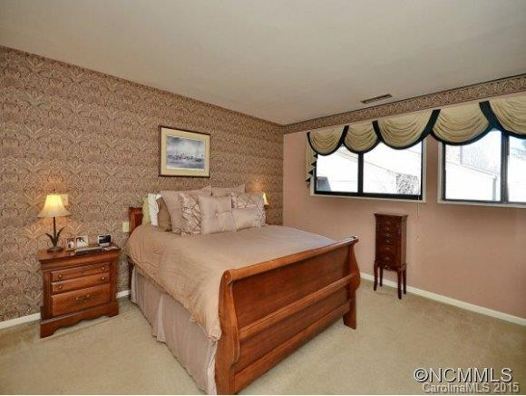13 LAKEMOOR LANE - Photo 9