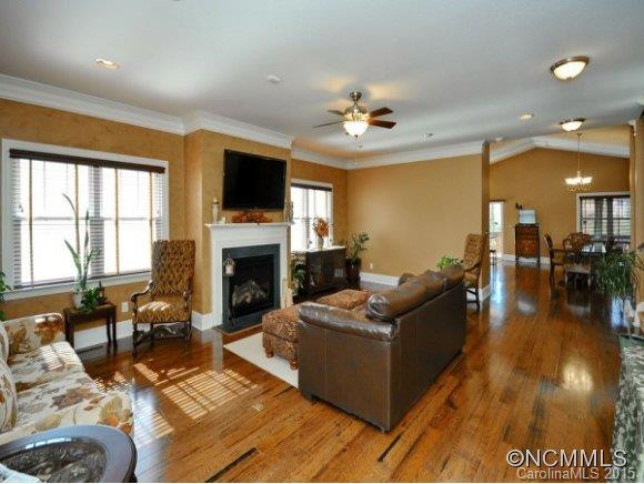 131 Fox Creek Drive - Photo 3