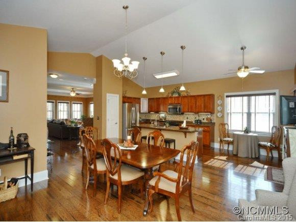 131 Fox Creek Drive - Photo 5