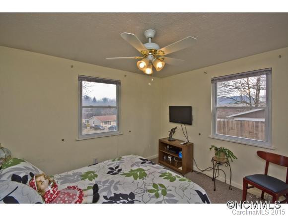 115 Wyatt Street - Photo 13