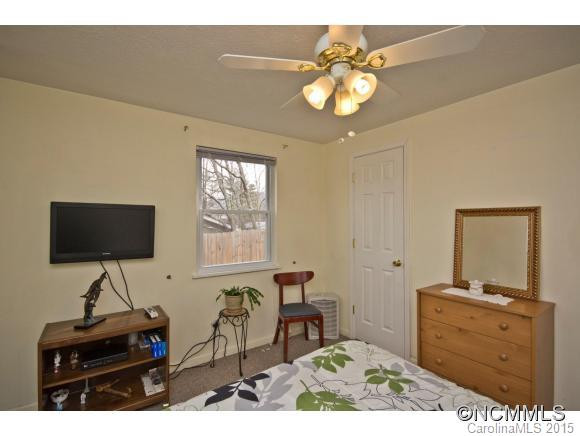 115 Wyatt Street - Photo 14