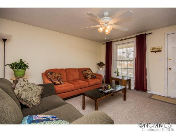 115 Wyatt Street - Photo 6