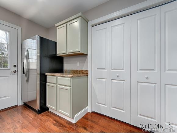 70 EDGEWOOD ROAD - Photo 6
