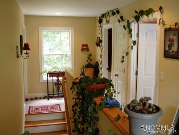 90 Old Spring Drive - Photo 14