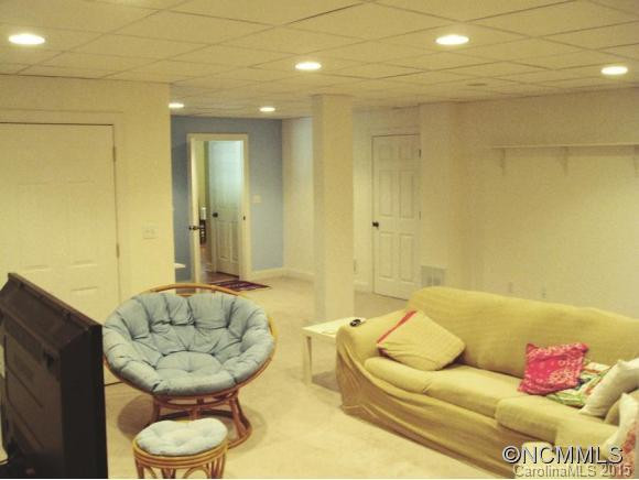 90 Old Spring Drive - Photo 10
