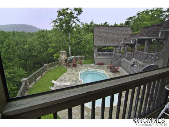 421 Spencer Lane - Photo 2