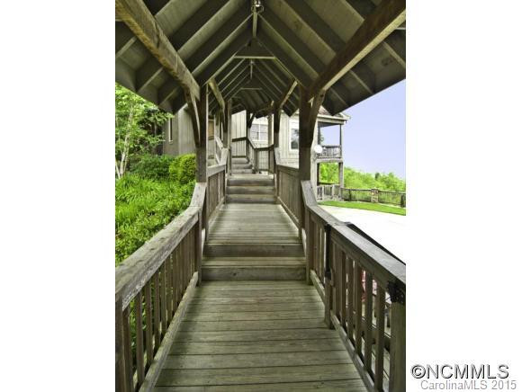 421 Spencer Lane - Photo 3