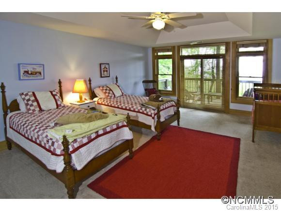 421 Spencer Lane - Photo 24
