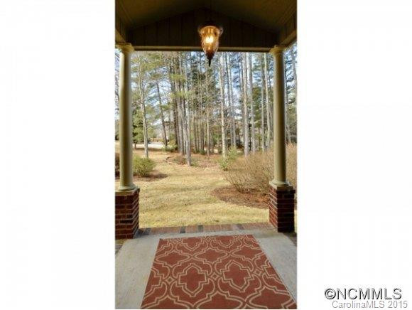 291 Foxhall Road - Photo 2