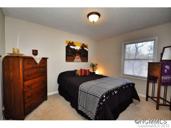 27 Deer Run Drive - Photo 12
