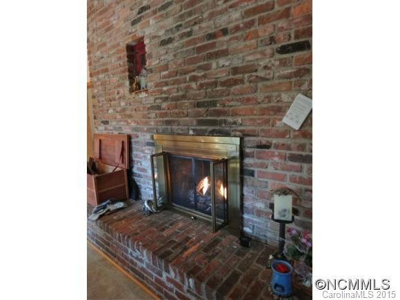 1733 Jones Cove Rd - Photo 7