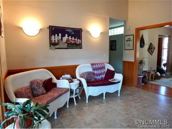 1733 Jones Cove Rd - Photo 8