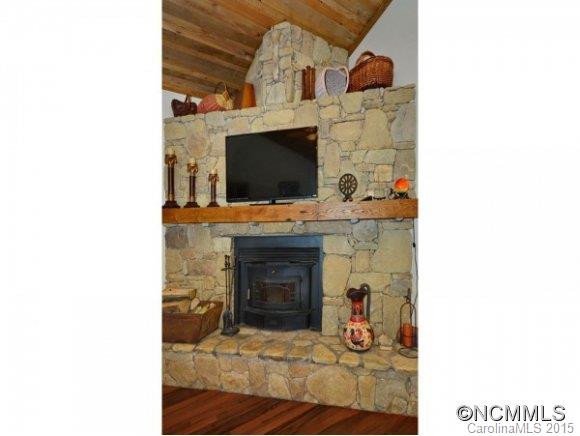 569 Joe Tweed Road - Photo 4