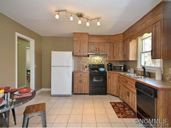 18 Deanwood Circle - Photo 7
