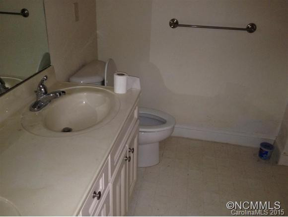 4613 Greenspire Drive - Photo 11